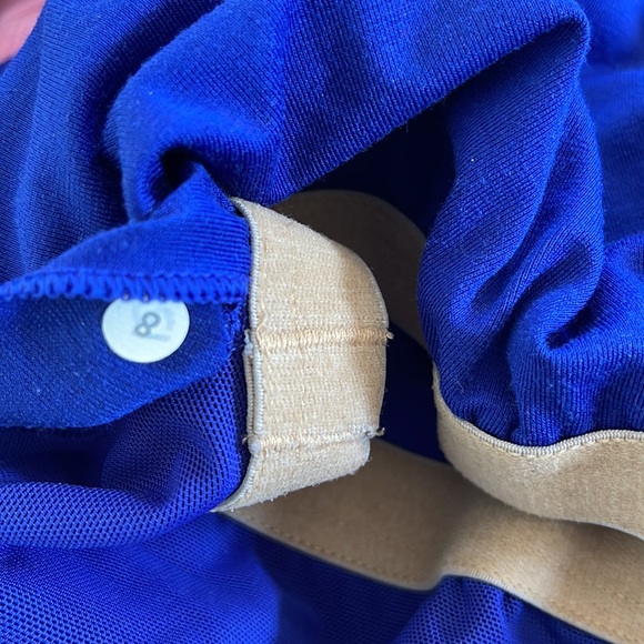 Lululemon Tank Top Size 8🥰🥰❤️‍🔥❤️‍🔥 - Picture 3 of 3